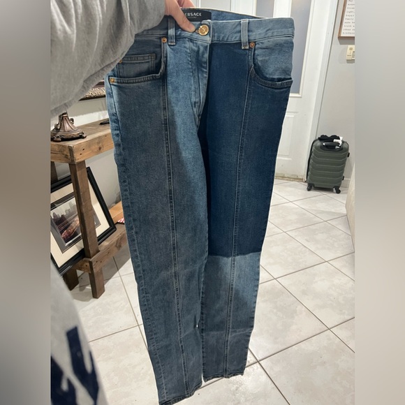 Versace straight legged Jeans - Picture 6 of 6